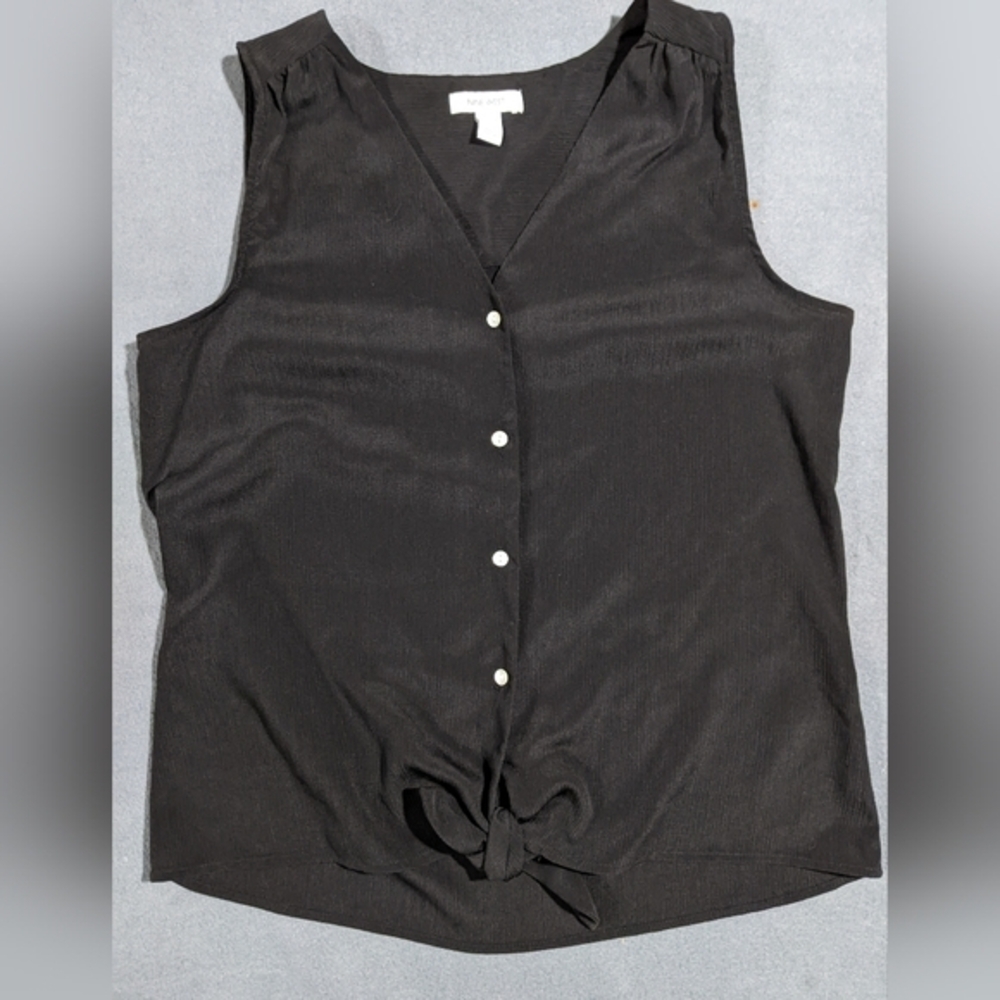 Nine West sleeveless top blouse size small